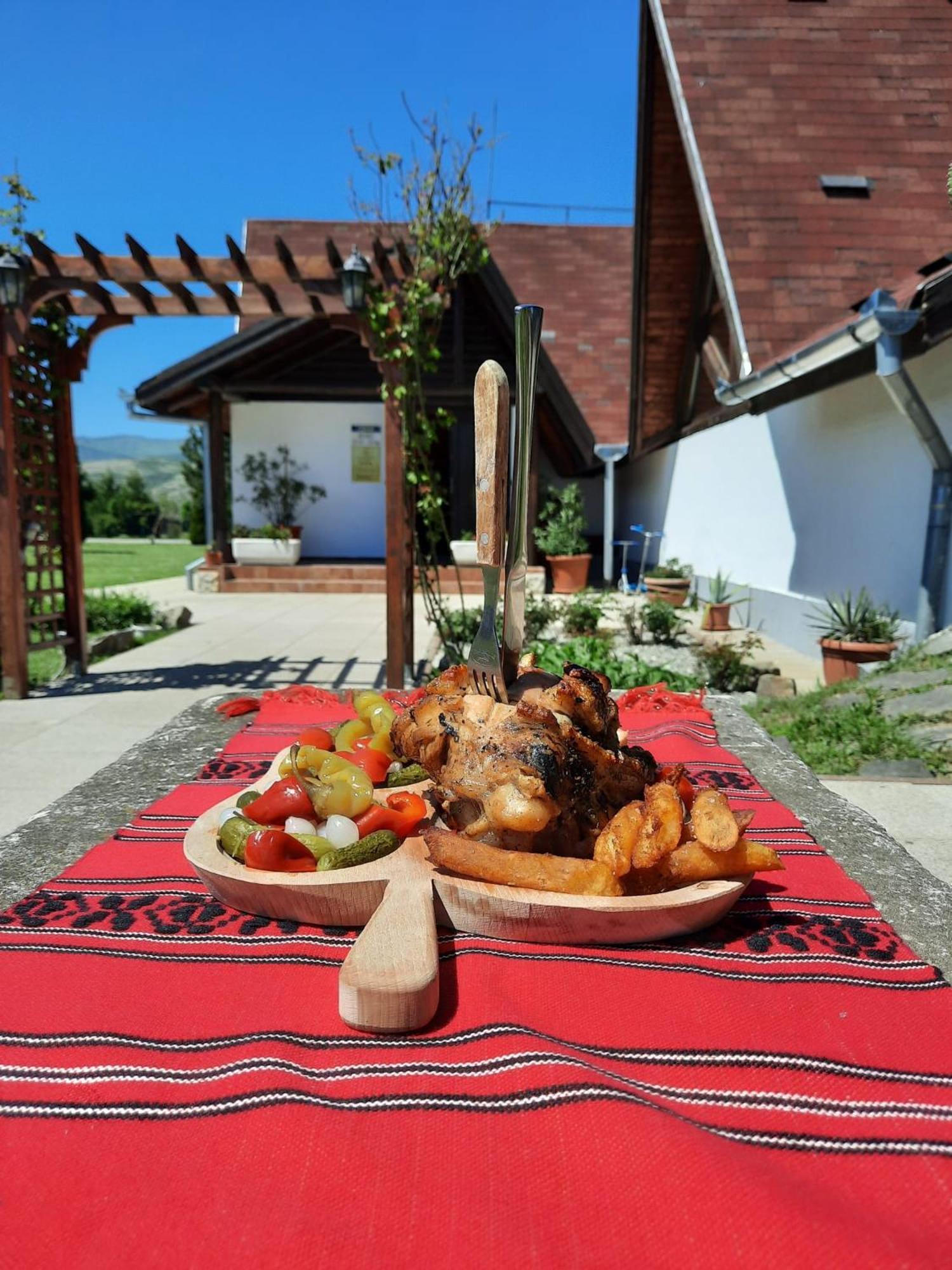 Drumul Dragostei Vintu De Jos Luaran gambar